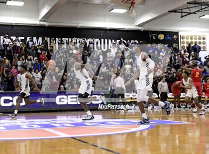 Thumbnail 3 in La Lumiere vs. Oak Hill Academy (GEICO National Tournament Semifinal) photogallery.