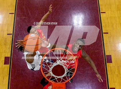 Thumbnail 3 in La Lumiere vs. Oak Hill Academy (GEICO National Tournament Semifinal) photogallery.