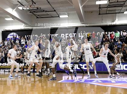 Thumbnail 3 in La Lumiere vs. Oak Hill Academy (GEICO National Tournament Semifinal) photogallery.