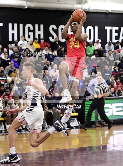 Thumbnail 3 in La Lumiere vs. Oak Hill Academy (GEICO National Tournament Semifinal) photogallery.