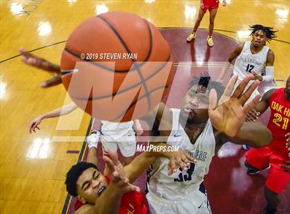 Thumbnail 1 in La Lumiere vs. Oak Hill Academy (GEICO National Tournament Semifinal) photogallery.