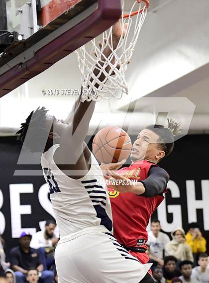 Thumbnail 2 in La Lumiere vs. Oak Hill Academy (GEICO National Tournament Semifinal) photogallery.