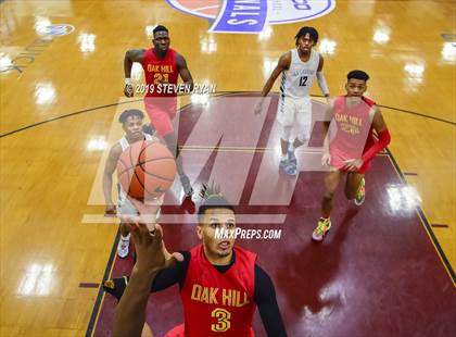 Thumbnail 1 in La Lumiere vs. Oak Hill Academy (GEICO National Tournament Semifinal) photogallery.