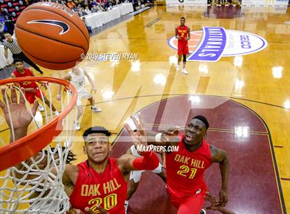 Thumbnail 1 in La Lumiere vs. Oak Hill Academy (GEICO National Tournament Semifinal) photogallery.