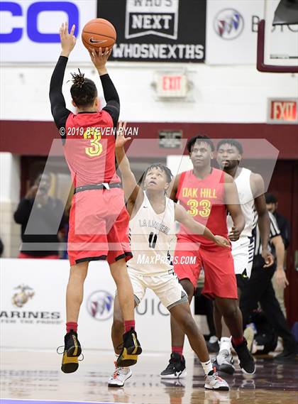 Thumbnail 2 in La Lumiere vs. Oak Hill Academy (GEICO National Tournament Semifinal) photogallery.