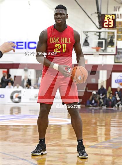 Thumbnail 1 in La Lumiere vs. Oak Hill Academy (GEICO National Tournament Semifinal) photogallery.