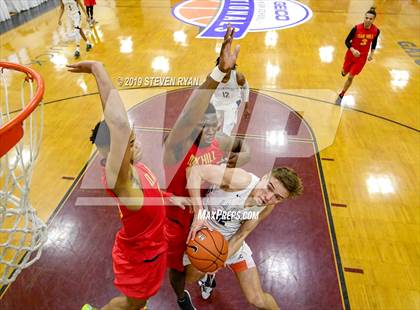 Thumbnail 3 in La Lumiere vs. Oak Hill Academy (GEICO National Tournament Semifinal) photogallery.
