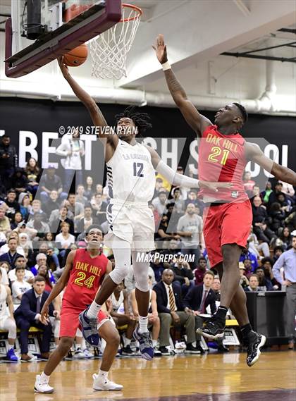 Thumbnail 3 in La Lumiere vs. Oak Hill Academy (GEICO National Tournament Semifinal) photogallery.