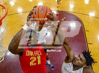 Thumbnail 2 in La Lumiere vs. Oak Hill Academy (GEICO National Tournament Semifinal) photogallery.