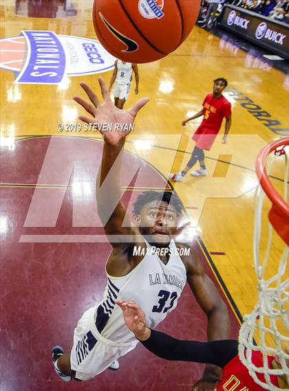 Thumbnail 1 in La Lumiere vs. Oak Hill Academy (GEICO National Tournament Semifinal) photogallery.
