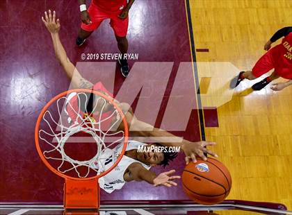 Thumbnail 3 in La Lumiere vs. Oak Hill Academy (GEICO National Tournament Semifinal) photogallery.