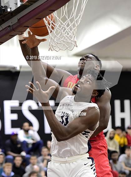 Thumbnail 3 in La Lumiere vs. Oak Hill Academy (GEICO National Tournament Semifinal) photogallery.