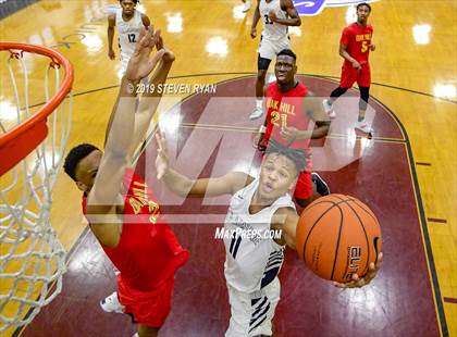 Thumbnail 2 in La Lumiere vs. Oak Hill Academy (GEICO National Tournament Semifinal) photogallery.