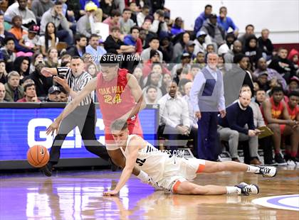 Thumbnail 3 in La Lumiere vs. Oak Hill Academy (GEICO National Tournament Semifinal) photogallery.