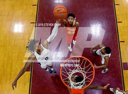 Thumbnail 2 in La Lumiere vs. Oak Hill Academy (GEICO National Tournament Semifinal) photogallery.