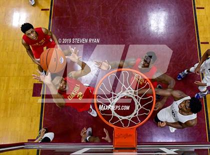 Thumbnail 1 in La Lumiere vs. Oak Hill Academy (GEICO National Tournament Semifinal) photogallery.