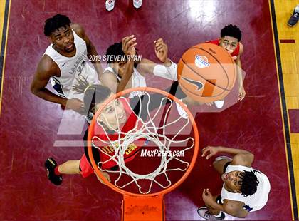 Thumbnail 3 in La Lumiere vs. Oak Hill Academy (GEICO National Tournament Semifinal) photogallery.