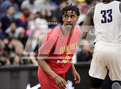 Thumbnail 3 in La Lumiere vs. Oak Hill Academy (GEICO National Tournament Semifinal) photogallery.