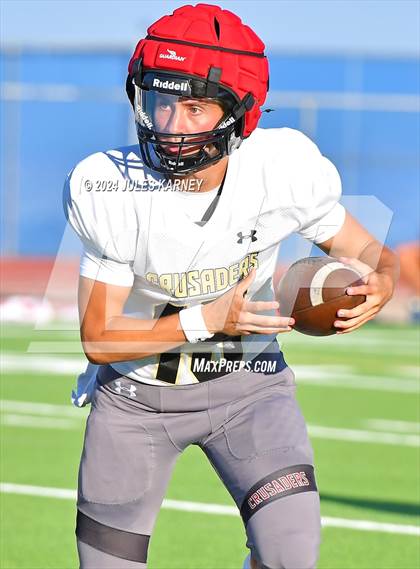 Thumbnail 3 in Centennial vs Faith Lutheran (Scrimmage) photogallery.