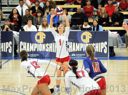 Thumbnail 3 in Granite Bay vs. Los Alamitos (CIF State D1 Final) photogallery.