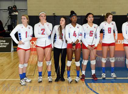Thumbnail 3 in Granite Bay vs. Los Alamitos (CIF State D1 Final) photogallery.