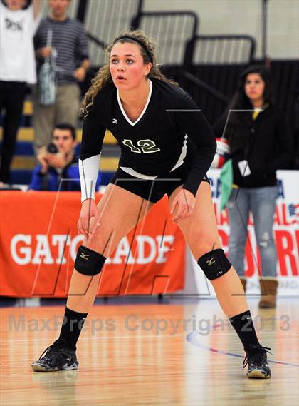 Thumbnail 3 in Granite Bay vs. Los Alamitos (CIF State D1 Final) photogallery.