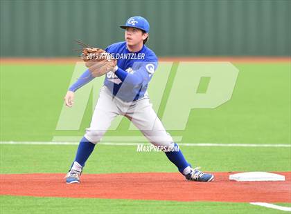 Thumbnail 3 in Gunter vs Palmer (UIL 3A Region 2 Area Playoff) photogallery.