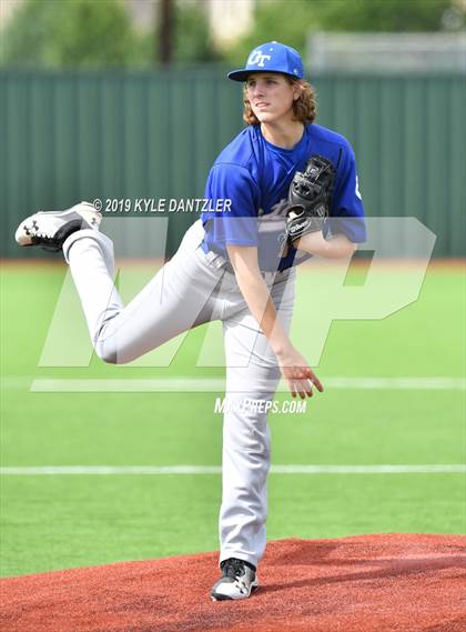 Thumbnail 3 in Gunter vs Palmer (UIL 3A Region 2 Area Playoff) photogallery.