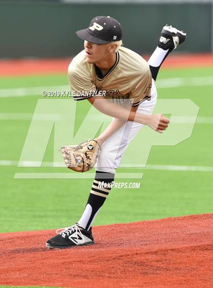 Thumbnail 3 in Gunter vs Palmer (UIL 3A Region 2 Area Playoff) photogallery.