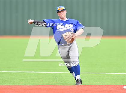 Thumbnail 2 in Gunter vs Palmer (UIL 3A Region 2 Area Playoff) photogallery.