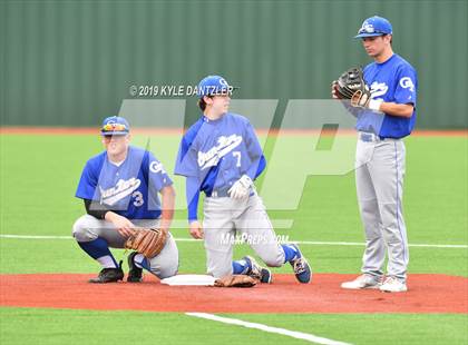 Thumbnail 3 in Gunter vs Palmer (UIL 3A Region 2 Area Playoff) photogallery.