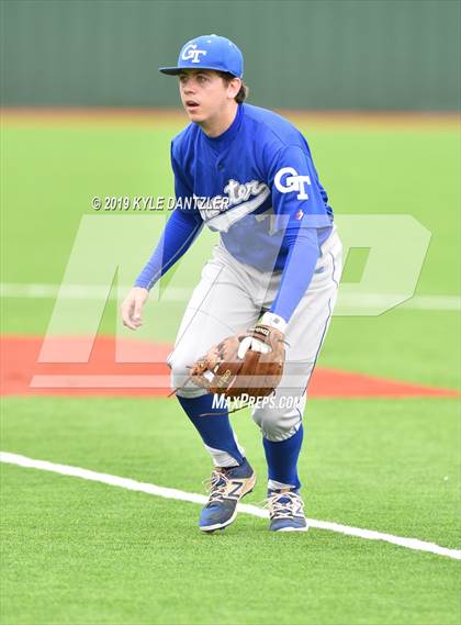 Thumbnail 3 in Gunter vs Palmer (UIL 3A Region 2 Area Playoff) photogallery.