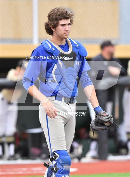 Thumbnail 1 in Gunter vs Palmer (UIL 3A Region 2 Area Playoff) photogallery.