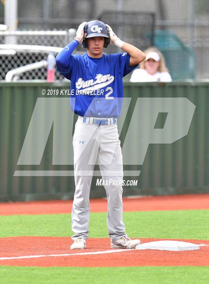 Thumbnail 3 in Gunter vs Palmer (UIL 3A Region 2 Area Playoff) photogallery.