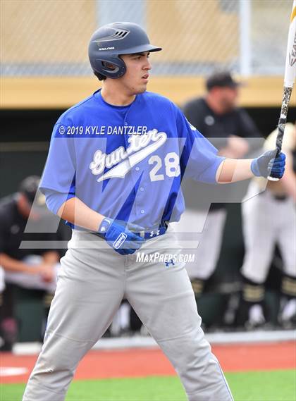 Thumbnail 3 in Gunter vs Palmer (UIL 3A Region 2 Area Playoff) photogallery.