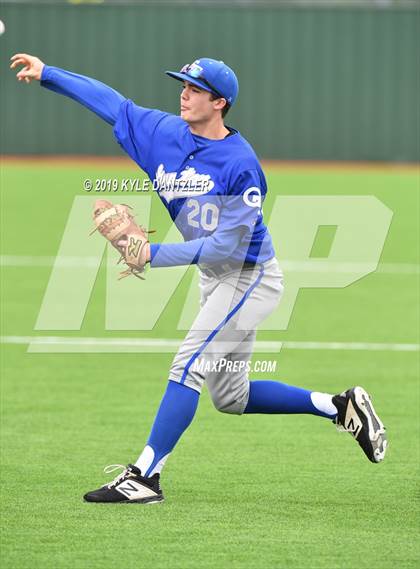 Thumbnail 3 in Gunter vs Palmer (UIL 3A Region 2 Area Playoff) photogallery.