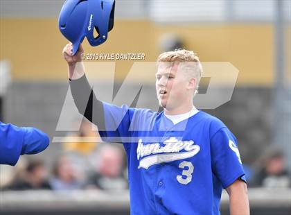 Thumbnail 1 in Gunter vs Palmer (UIL 3A Region 2 Area Playoff) photogallery.
