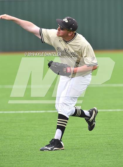 Thumbnail 3 in Gunter vs Palmer (UIL 3A Region 2 Area Playoff) photogallery.