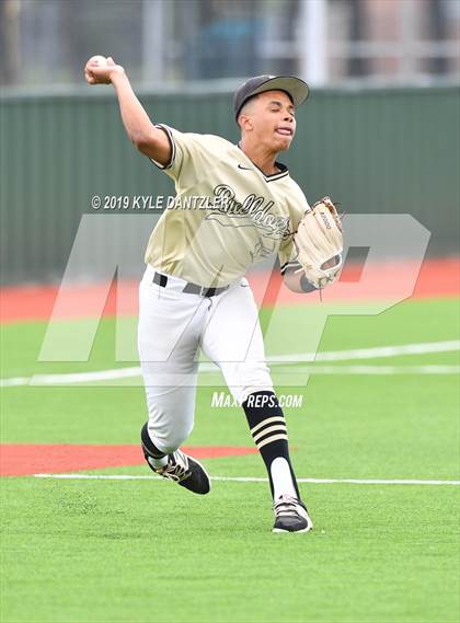 Thumbnail 3 in Gunter vs Palmer (UIL 3A Region 2 Area Playoff) photogallery.