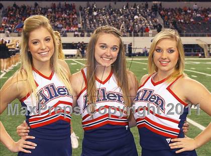 Thumbnail 2 in Allen vs. Trinity (5A Division 1 Region 1 Area Playoffs) photogallery.