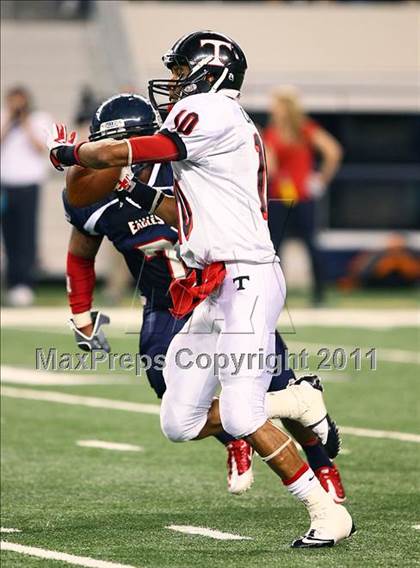 Thumbnail 2 in Allen vs. Trinity (5A Division 1 Region 1 Area Playoffs) photogallery.