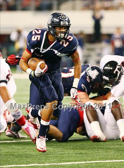 Thumbnail 3 in Allen vs. Trinity (5A Division 1 Region 1 Area Playoffs) photogallery.