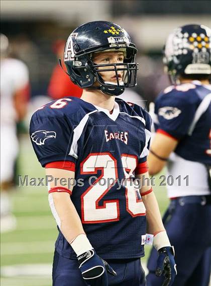Thumbnail 1 in Allen vs. Trinity (5A Division 1 Region 1 Area Playoffs) photogallery.