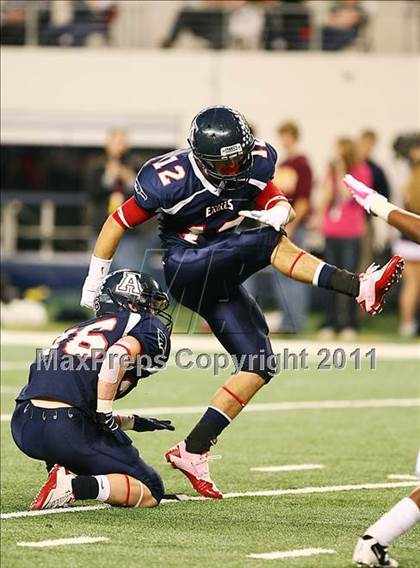 Thumbnail 1 in Allen vs. Trinity (5A Division 1 Region 1 Area Playoffs) photogallery.