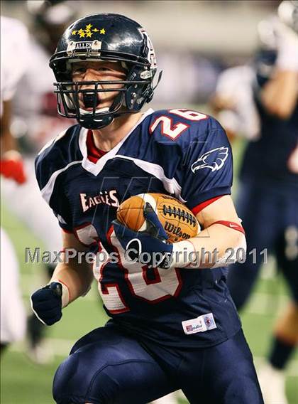 Thumbnail 3 in Allen vs. Trinity (5A Division 1 Region 1 Area Playoffs) photogallery.