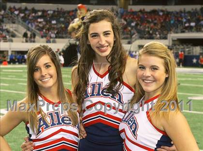 Thumbnail 1 in Allen vs. Trinity (5A Division 1 Region 1 Area Playoffs) photogallery.