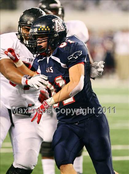 Thumbnail 2 in Allen vs. Trinity (5A Division 1 Region 1 Area Playoffs) photogallery.