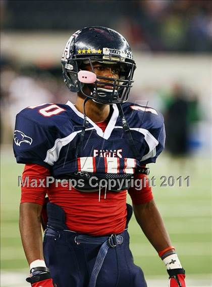 Thumbnail 2 in Allen vs. Trinity (5A Division 1 Region 1 Area Playoffs) photogallery.