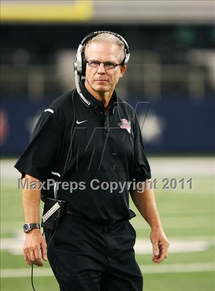 Thumbnail 1 in Allen vs. Trinity (5A Division 1 Region 1 Area Playoffs) photogallery.