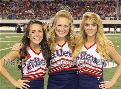 Thumbnail 3 in Allen vs. Trinity (5A Division 1 Region 1 Area Playoffs) photogallery.